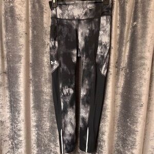 Under Armour Black & Gray Marble-Print Workout Leggings
